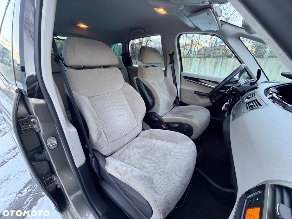 Citroën C4 Picasso THP 150 EGS6 Exclusive - 20