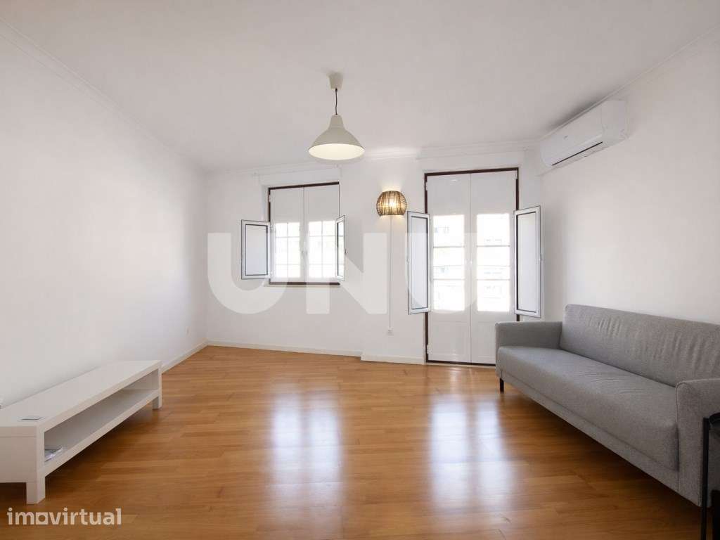 Apartamento T2 para arrendamento, em Vila Franca de Xira! - Grande imagem: 3/16