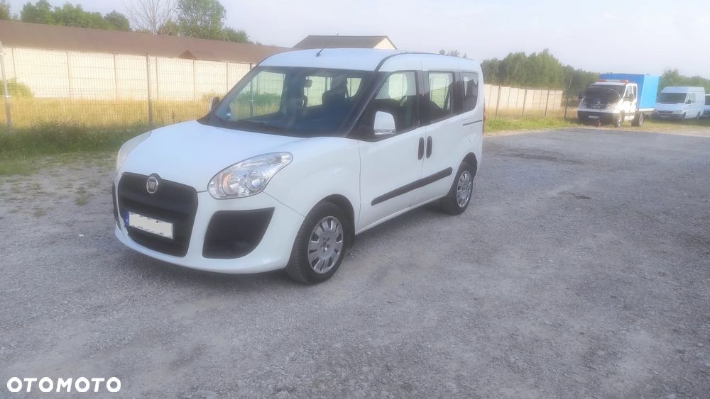 Fiat DOBLO multyat POLSKI SALON 1 WŁASCICIEL 5 OSÓB BEZWYPADKOWY - 1