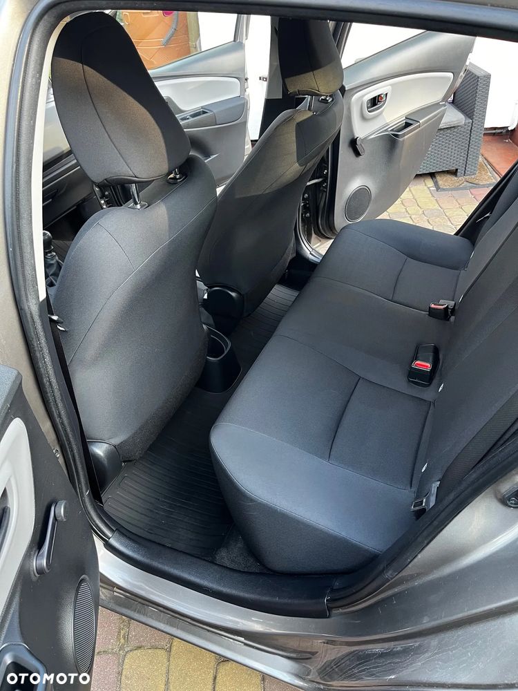 Toyota Yaris 1.5 Active - 8