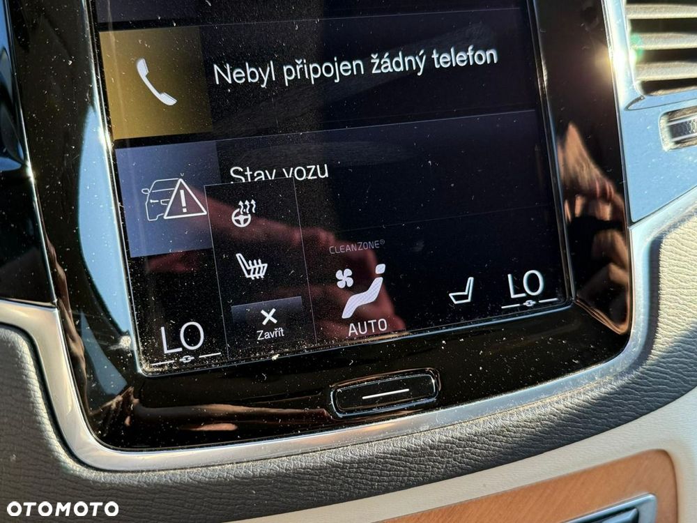 Volvo XC 90 B5 D AWD Geartronic Momentum Pro - 34