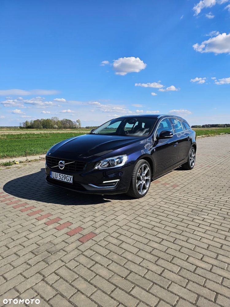 Volvo V60 D4 Drive-E Ocean Race - 1