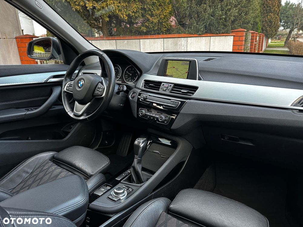 BMW X1 sDrive18d xLine - 15