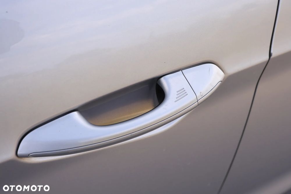 Ford Galaxy 1.5 EcoBoost Titanium - 17