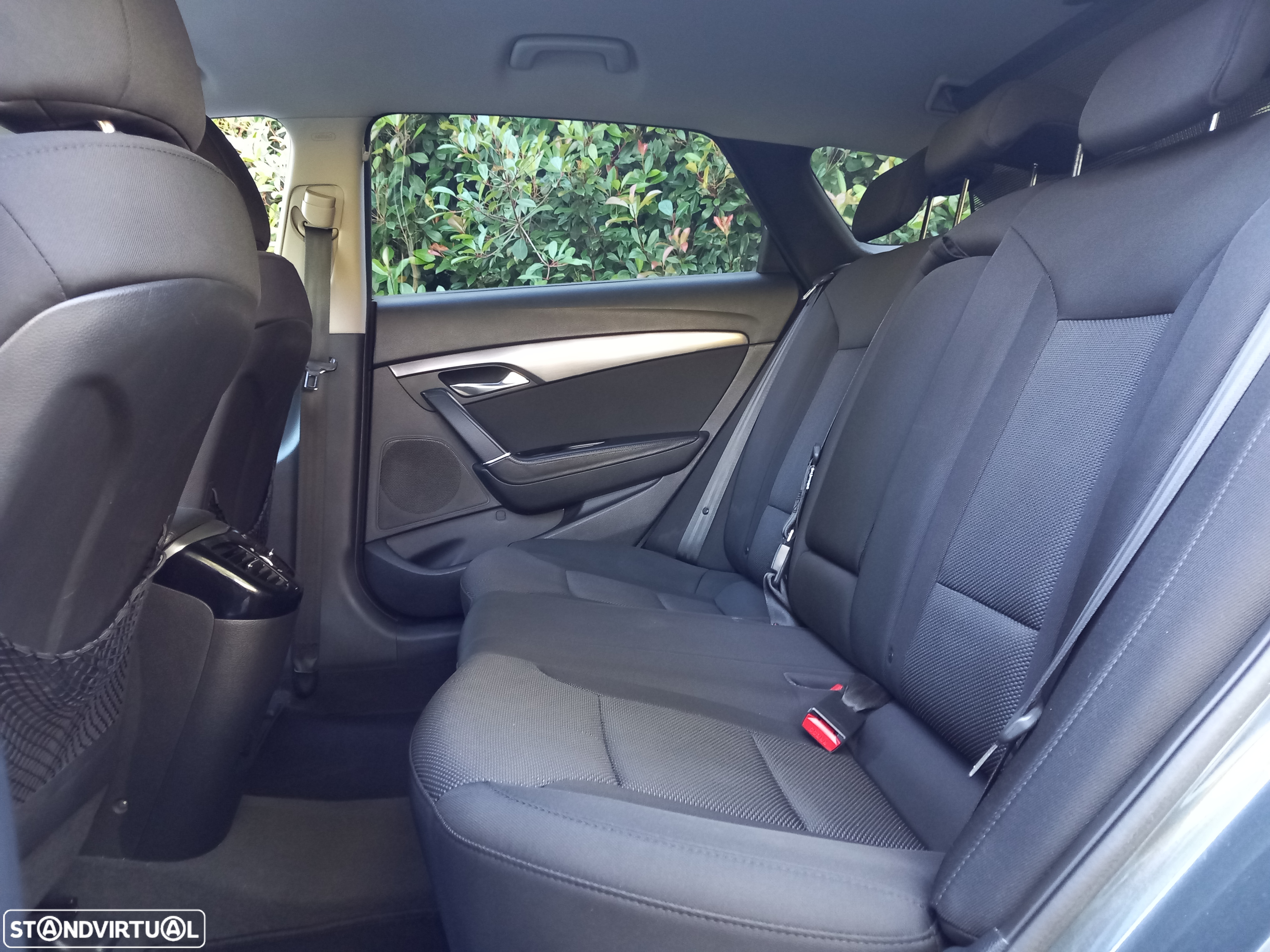Hyundai i40 SW - 16