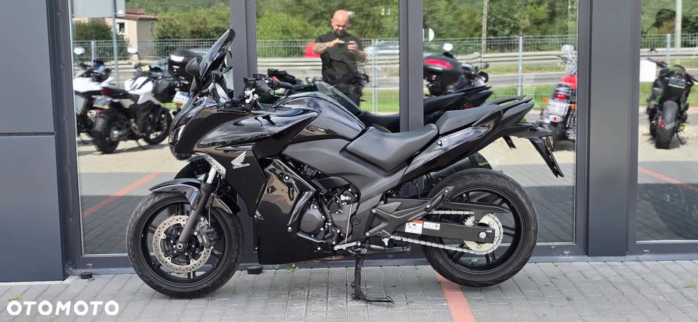 Honda CBF - 25