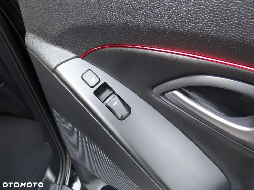 Hyundai ix35 1.7 CRDi Premium 2WD - 32