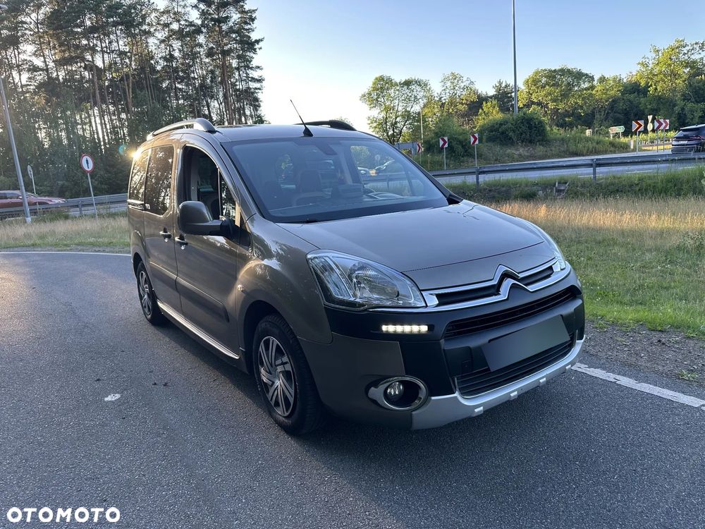 Citroën Berlingo Multispace e-HDi 90 FAP EGS6 Start Stop Selection - 13