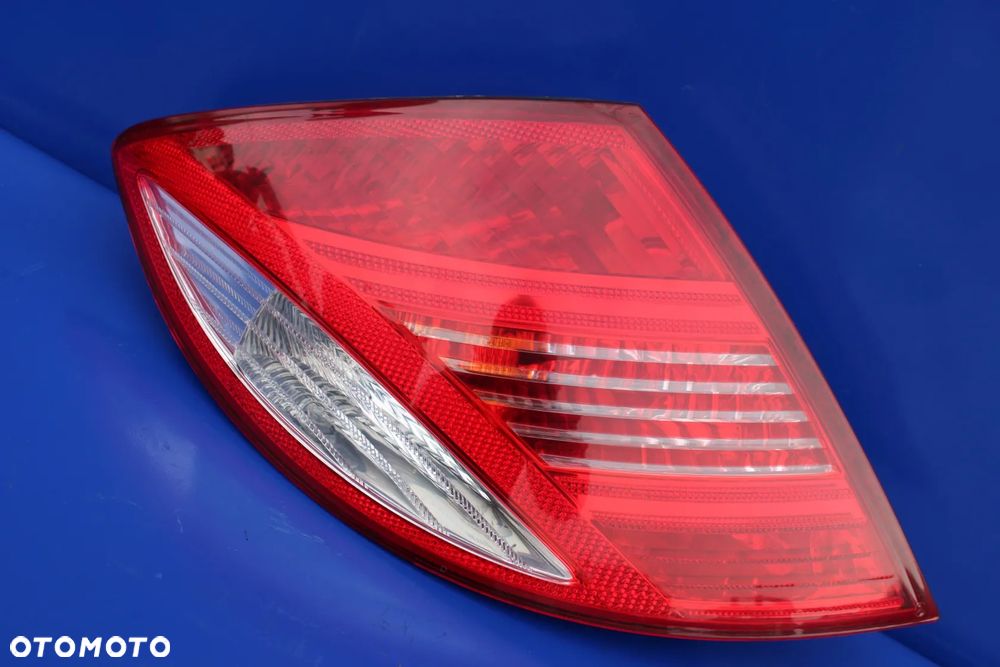 Lampa tył prawy lewy tylna prawa lewa OE Mercedes CL CL63 AMG W216 C216 A2168200264 A2168200164 - 5