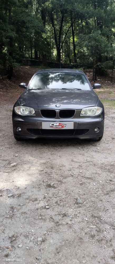 BMW 116 i Confort - 1