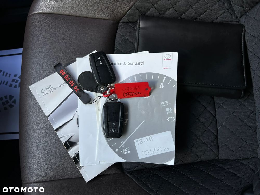 Toyota C-HR 1.2 Turbo Lounge - 38