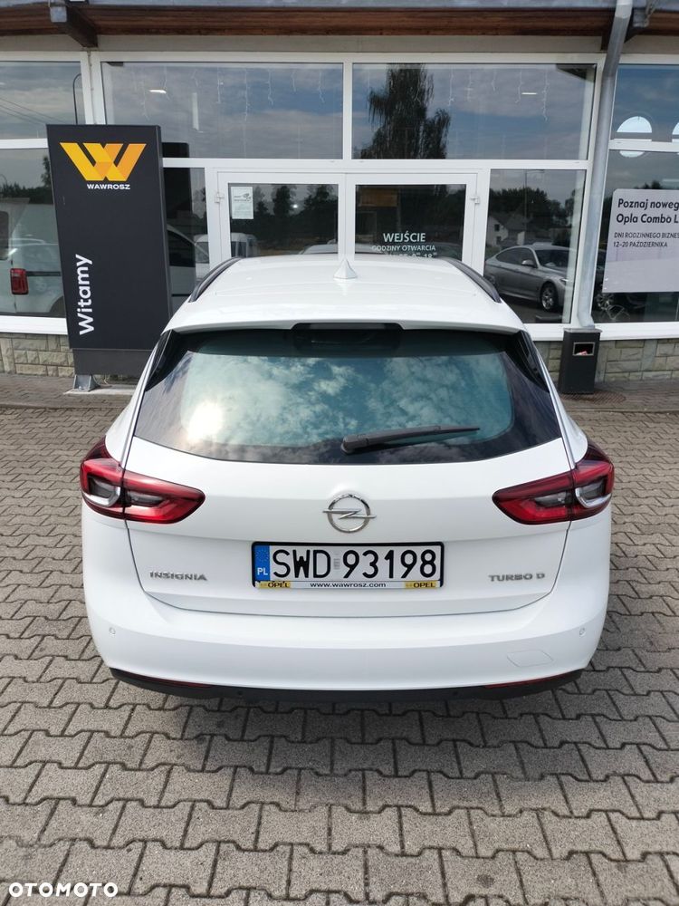 Opel Insignia - 13