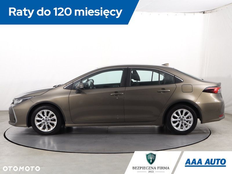 Toyota Corolla - 4