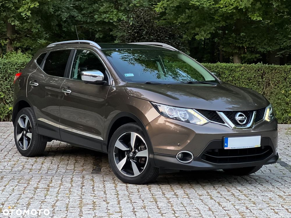 Nissan Qashqai 1.2 DIG-T N-Connecta - 1