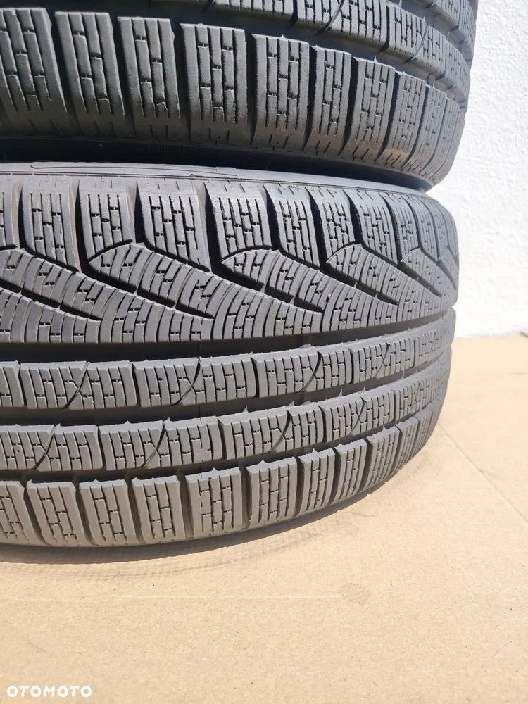OPONY 245/40/20 245/40R2099V PIRELLI WINTER 240 SERIE II - 3