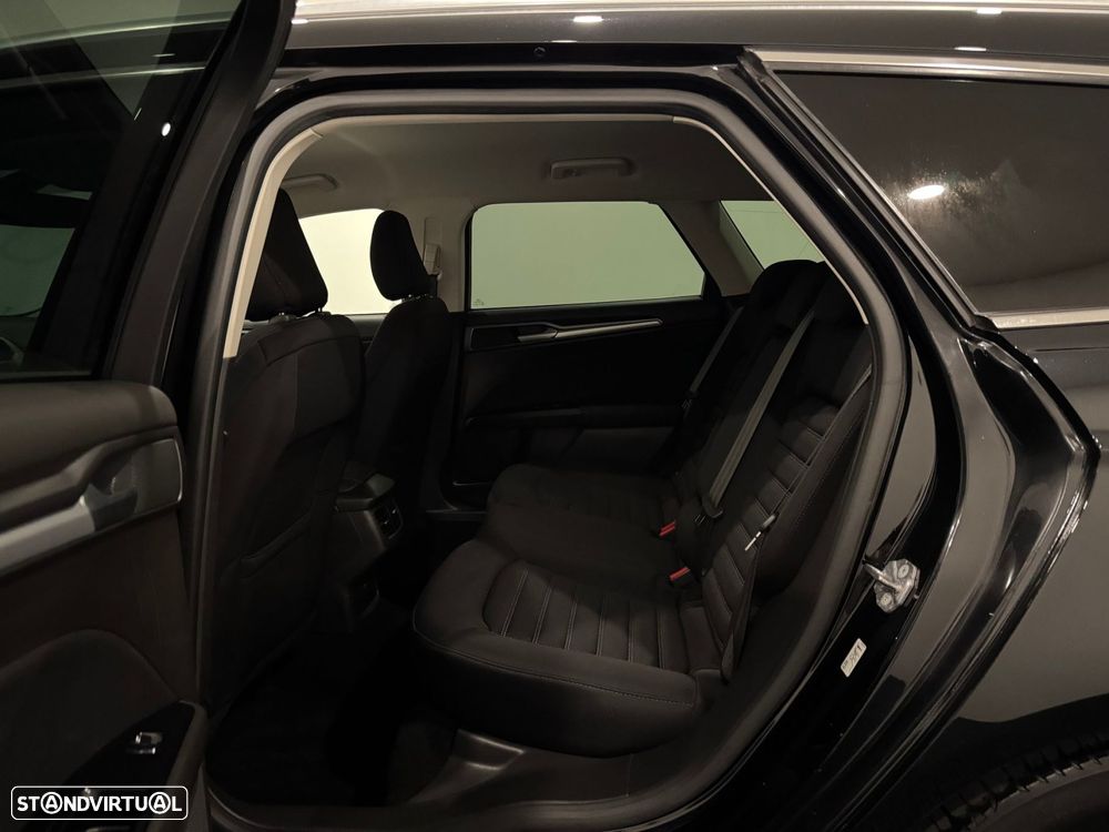 Ford Mondeo SW 1.5 TDCi Titanium - 31