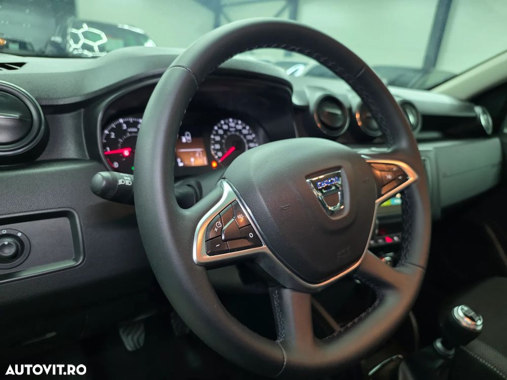 Dacia Duster dCi 110 FAP 4x4 Prestige - 15