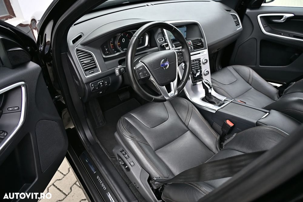 Volvo XC 60 D4 Geartronic Summum - 30