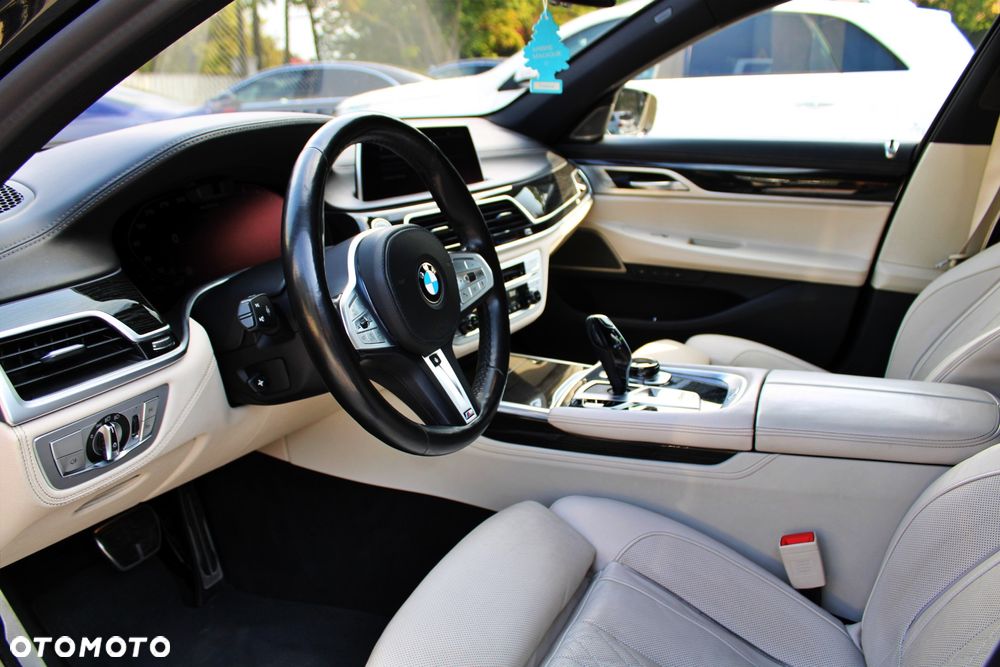 BMW Seria 7 750d xDrive - 11