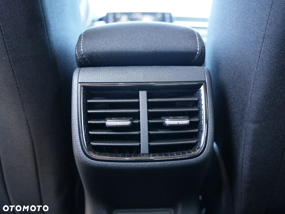 Skoda Fabia 1.0 TSI Drive - 39