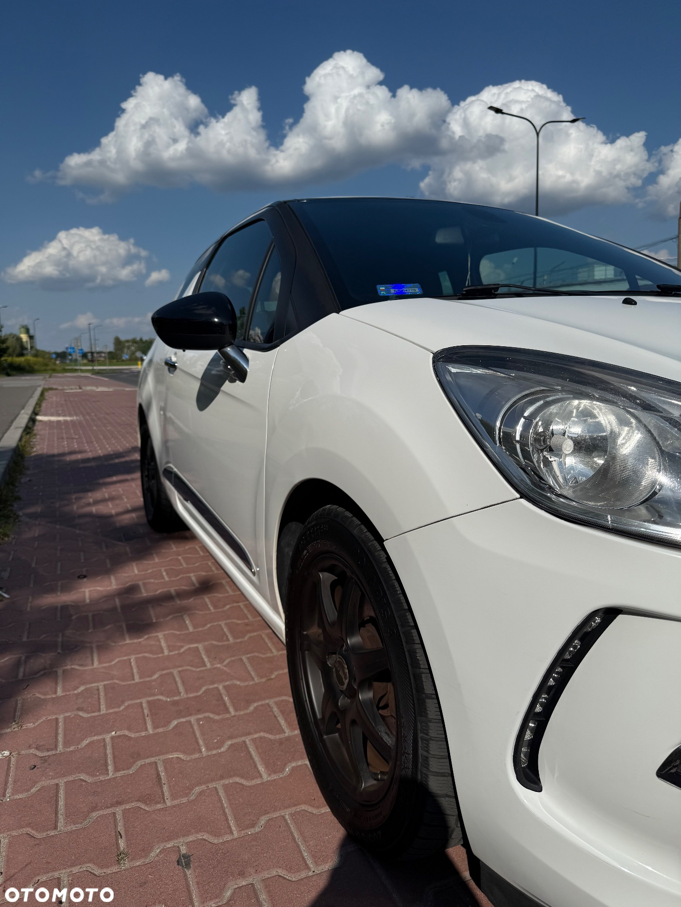 Citroën DS3 1.6 e-HDi SportChic - 12