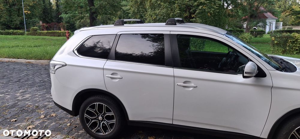 Mitsubishi Outlander - 7