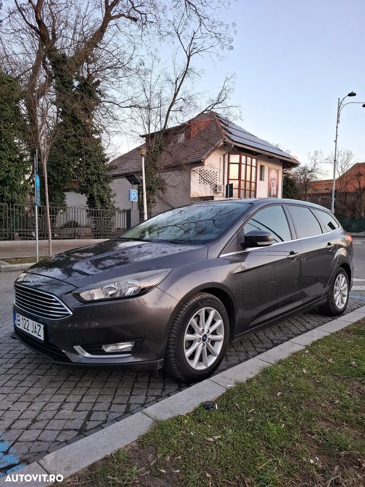 Ford Focus 1.0 EcoBoost Titanium - 13