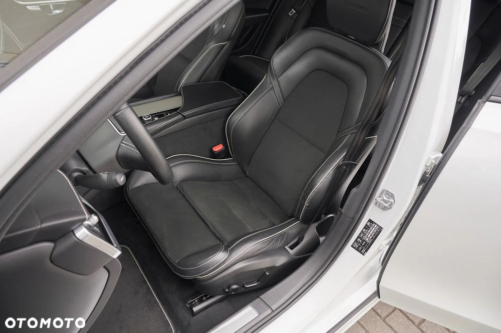 Volvo V90 T5 R-Design - 23