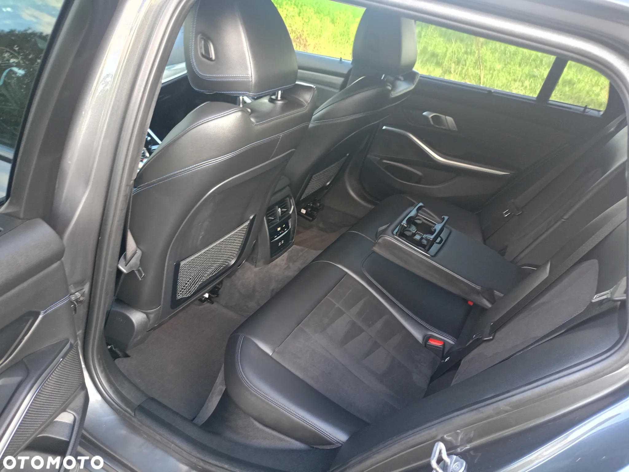 BMW Seria 3 330e Touring xDrive M Sport - 18