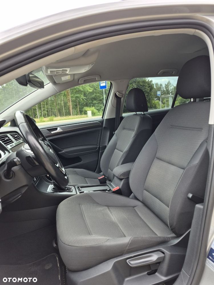 Volkswagen Golf 1.5 TSI BlueMotion ACT DSG Comfortline - 17