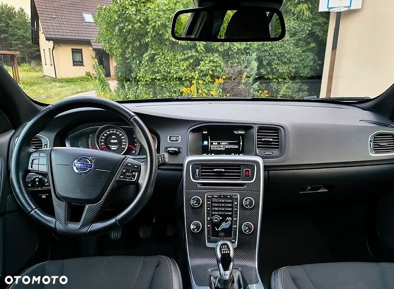 Volvo V60 D4 Drive-E Dynamic Edition (Kinetic) - 9