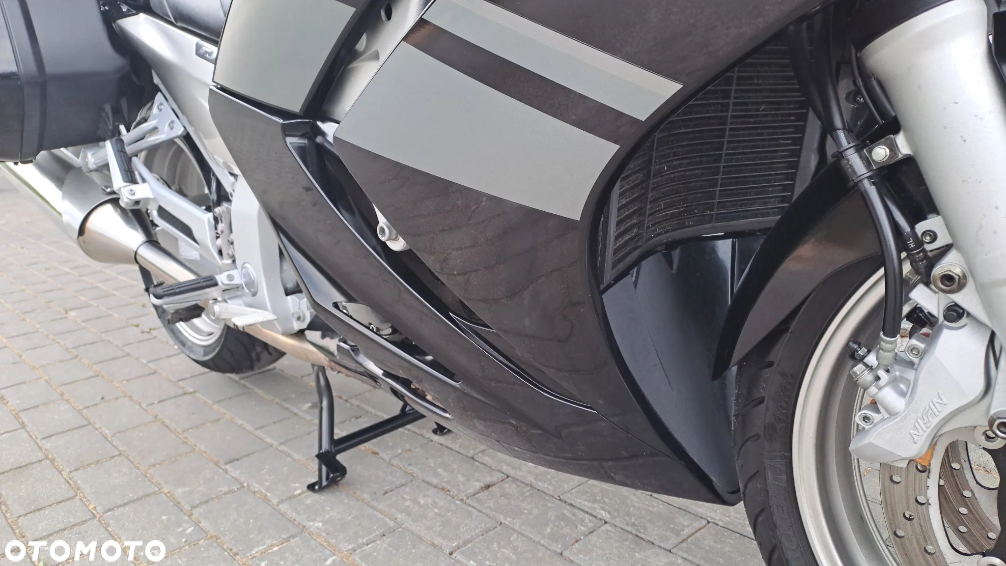 Yamaha FJR - 13