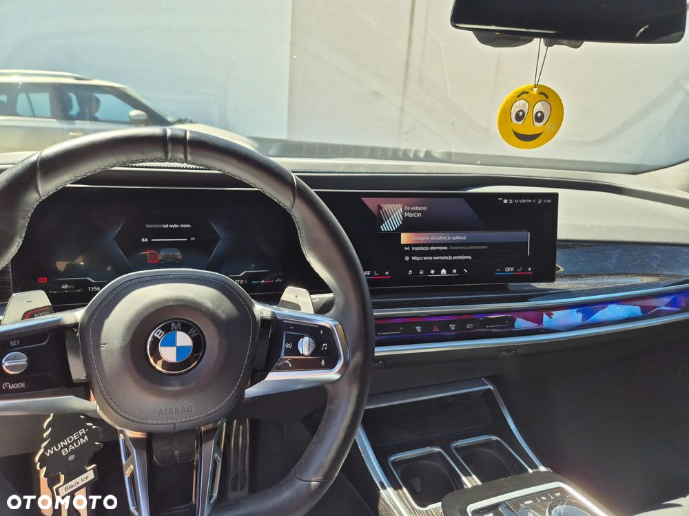 BMW Seria 7 740d xDrive - 16