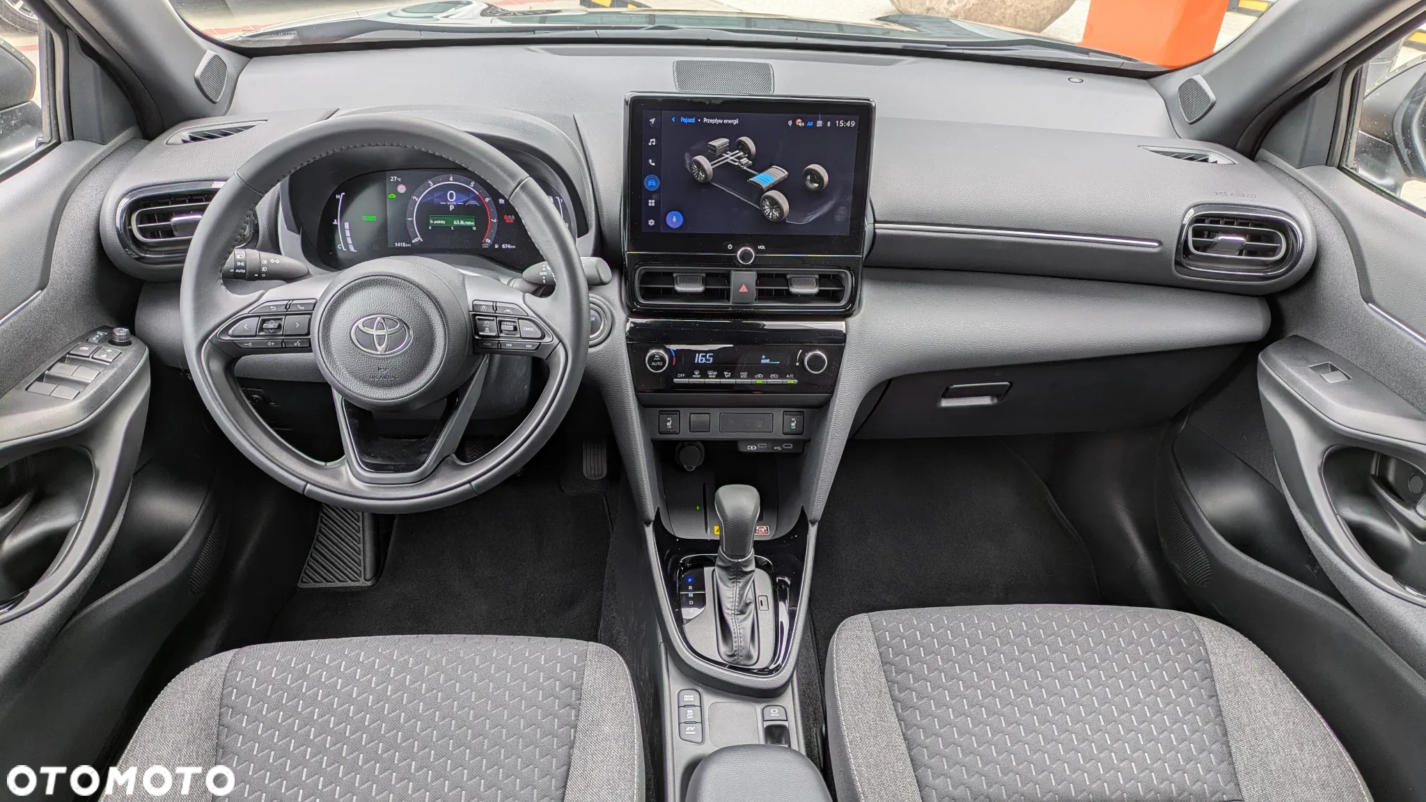 Toyota Yaris Hybrid 1.5 Style - 10