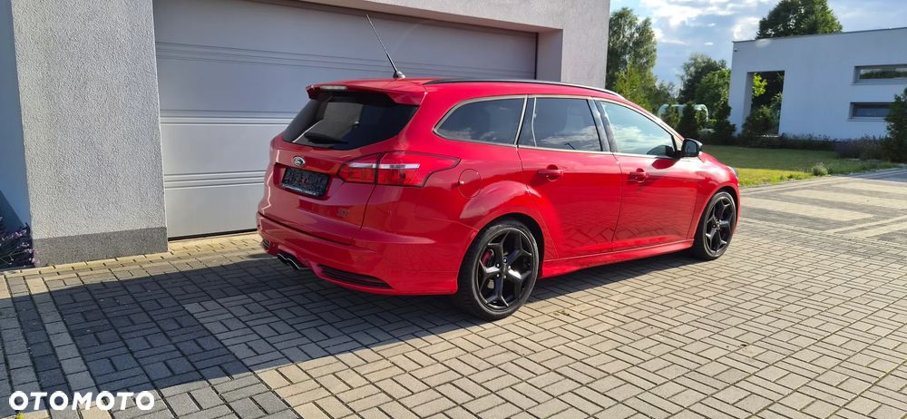 Ford Focus 2.0 EcoBoost ST-2 - 14