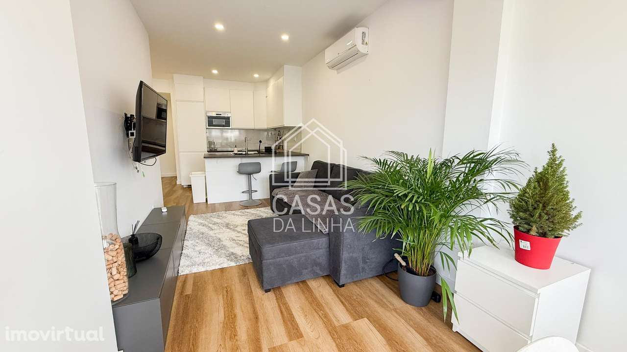 T2 mobilado no Monte Estoril - Grande imagem: 3/22