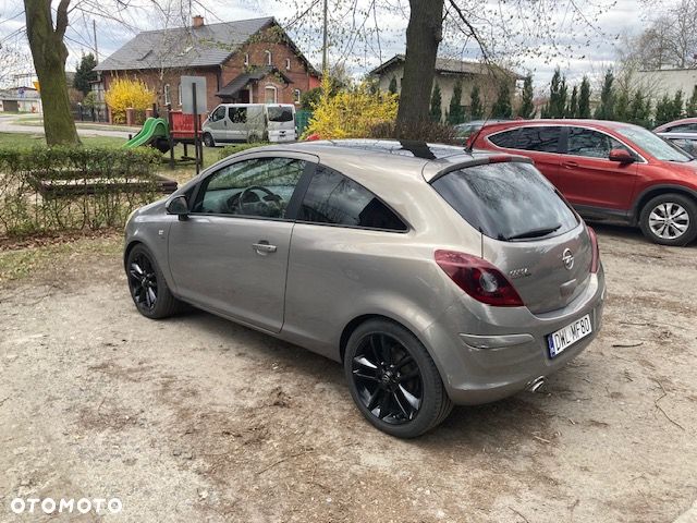 Opel Corsa 1.4 16V Active - 7