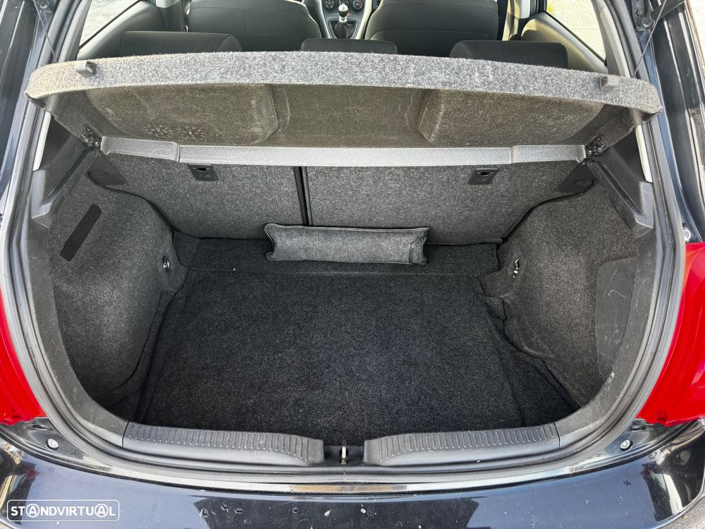 Toyota Auris 1.4 VVT-i AC - 21