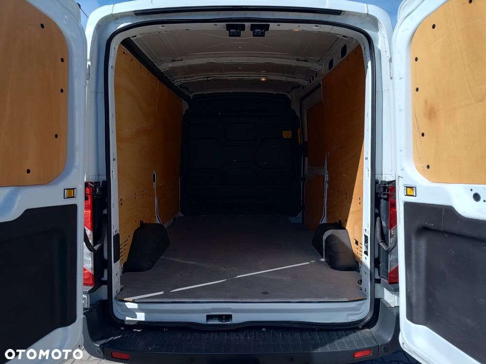 Ford Transit - 16