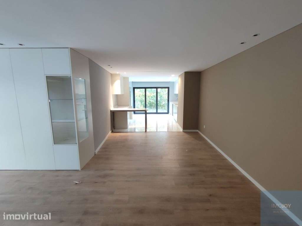 Excelente Apartamento T2 em Braga - Grande imagem: 2/31
