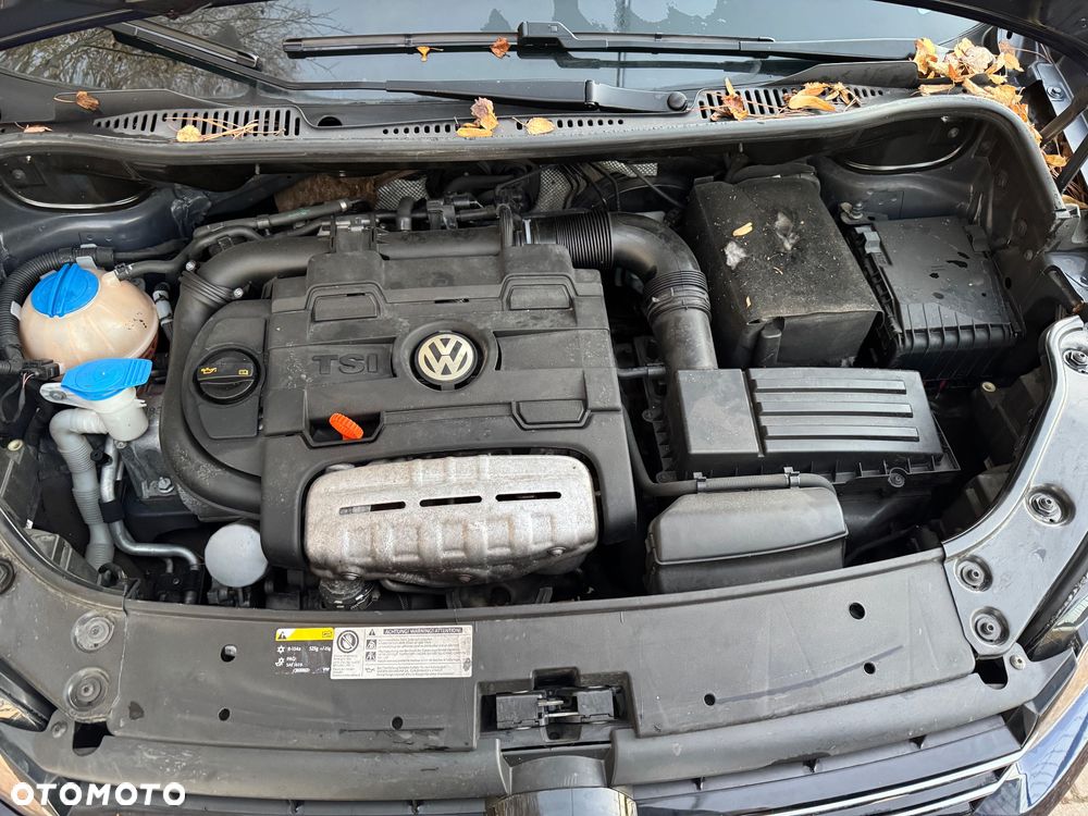 Volkswagen Touran - 20