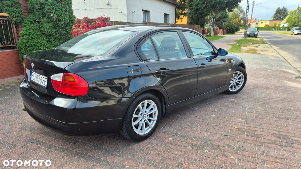 BMW Seria 3 - 23