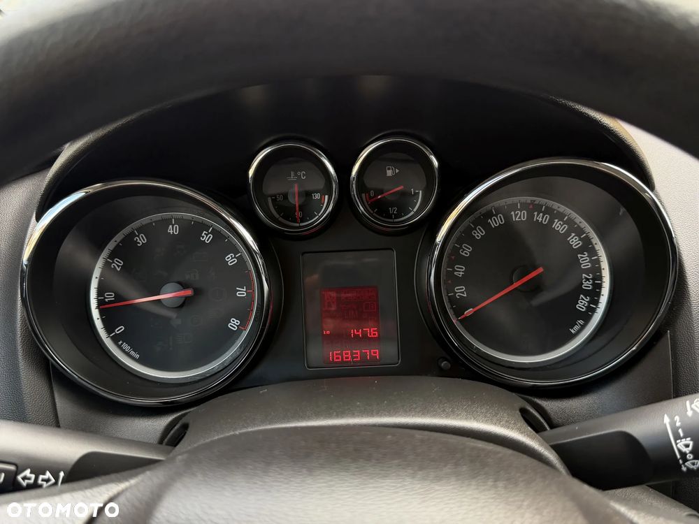 Opel Astra - 19