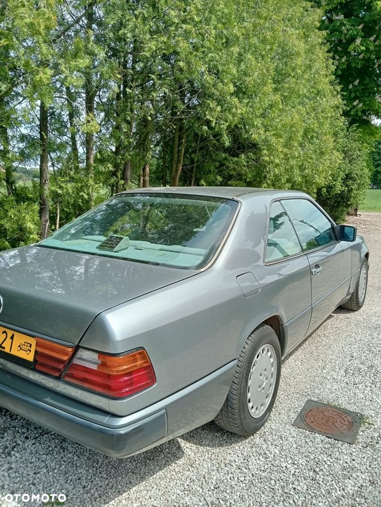 Mercedes-Benz W124 (1984-1993) - 7