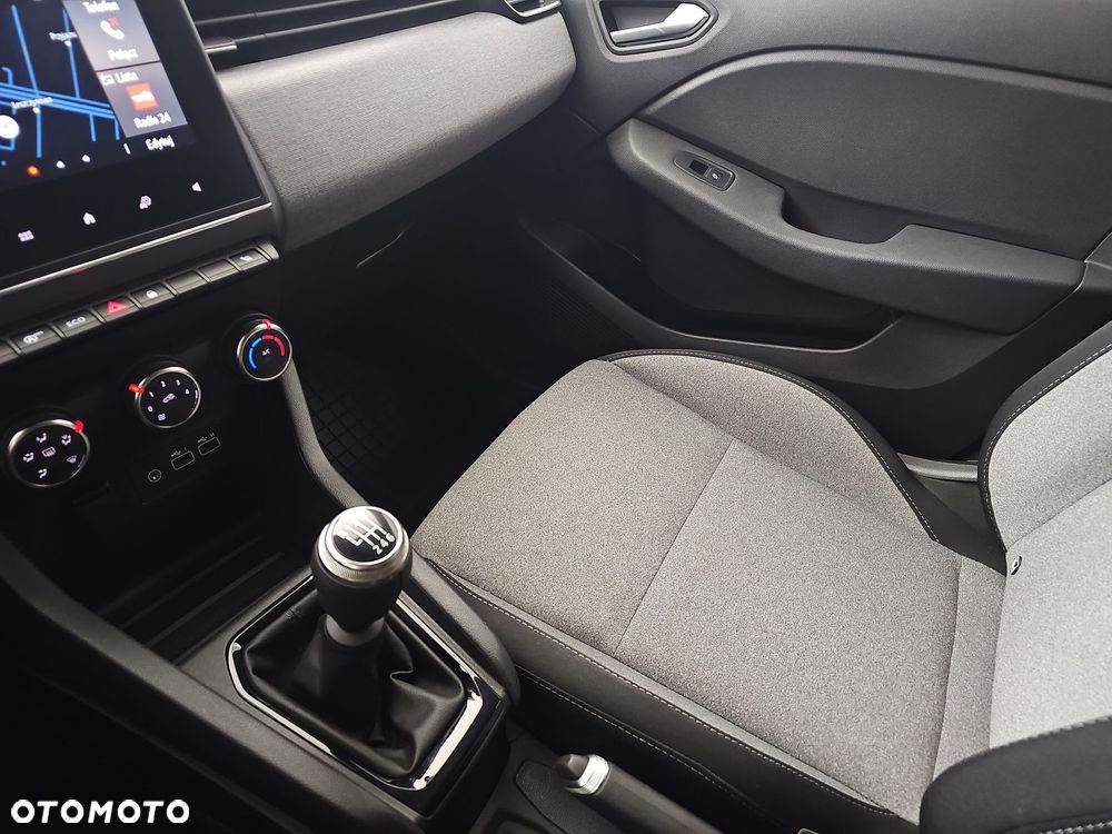 Renault Clio 1.0 TCe Evolution - 27