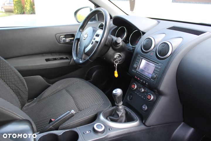 Nissan Qashqai 2.0 4x4 Tekna - 13