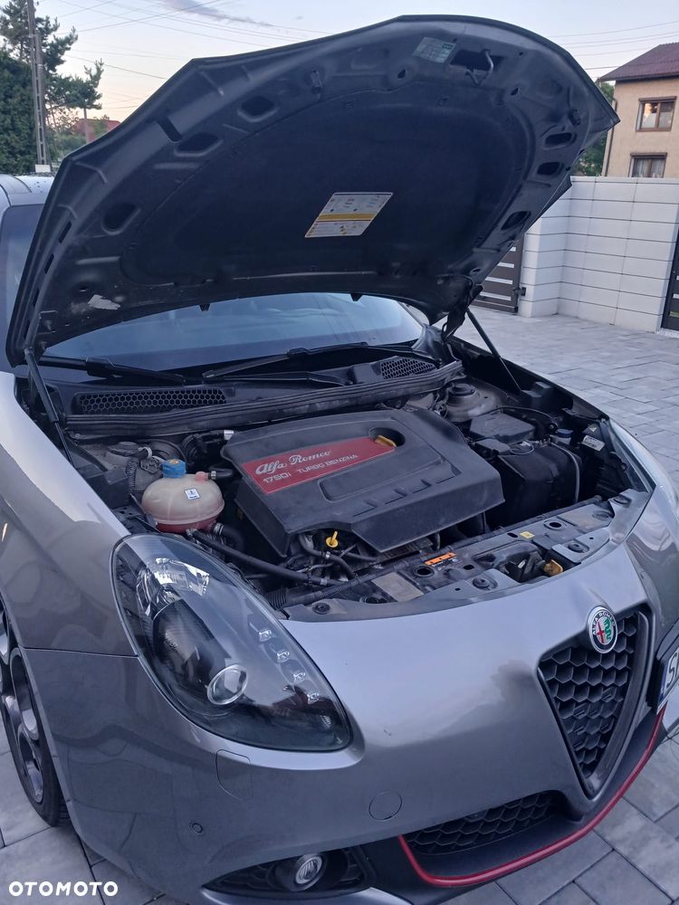 Alfa Romeo Giulietta 1750 TBi Veloce TCT - 19