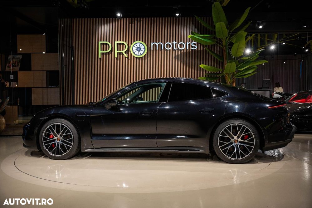 Porsche Taycan 4S - 20
