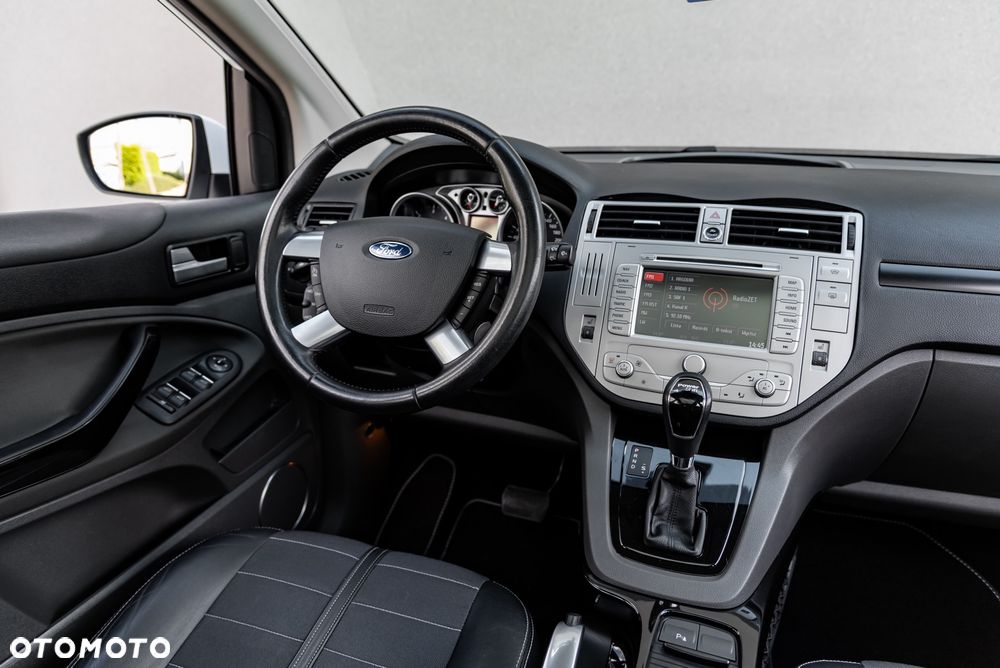 Ford Kuga 2.0 TDCi 4x4 Titanium - 28