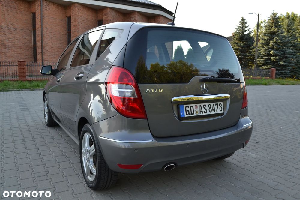 Mercedes-Benz Klasa A 170 BlueEFFICIENCY Elegance - 10